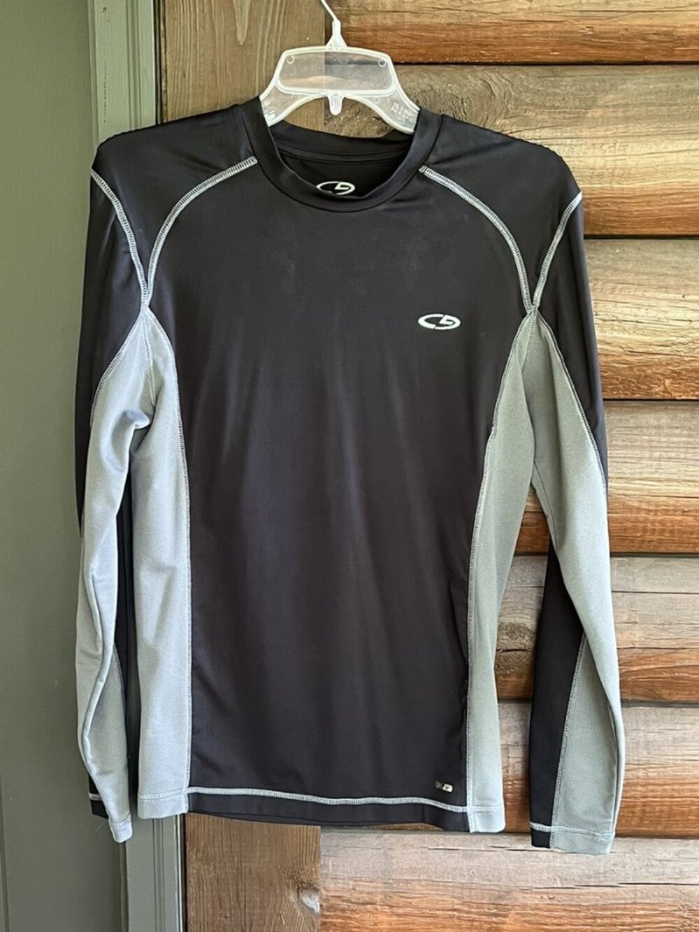 Champion Duo Dry Long Sleeve Black & Grey Athletic Top, Size M